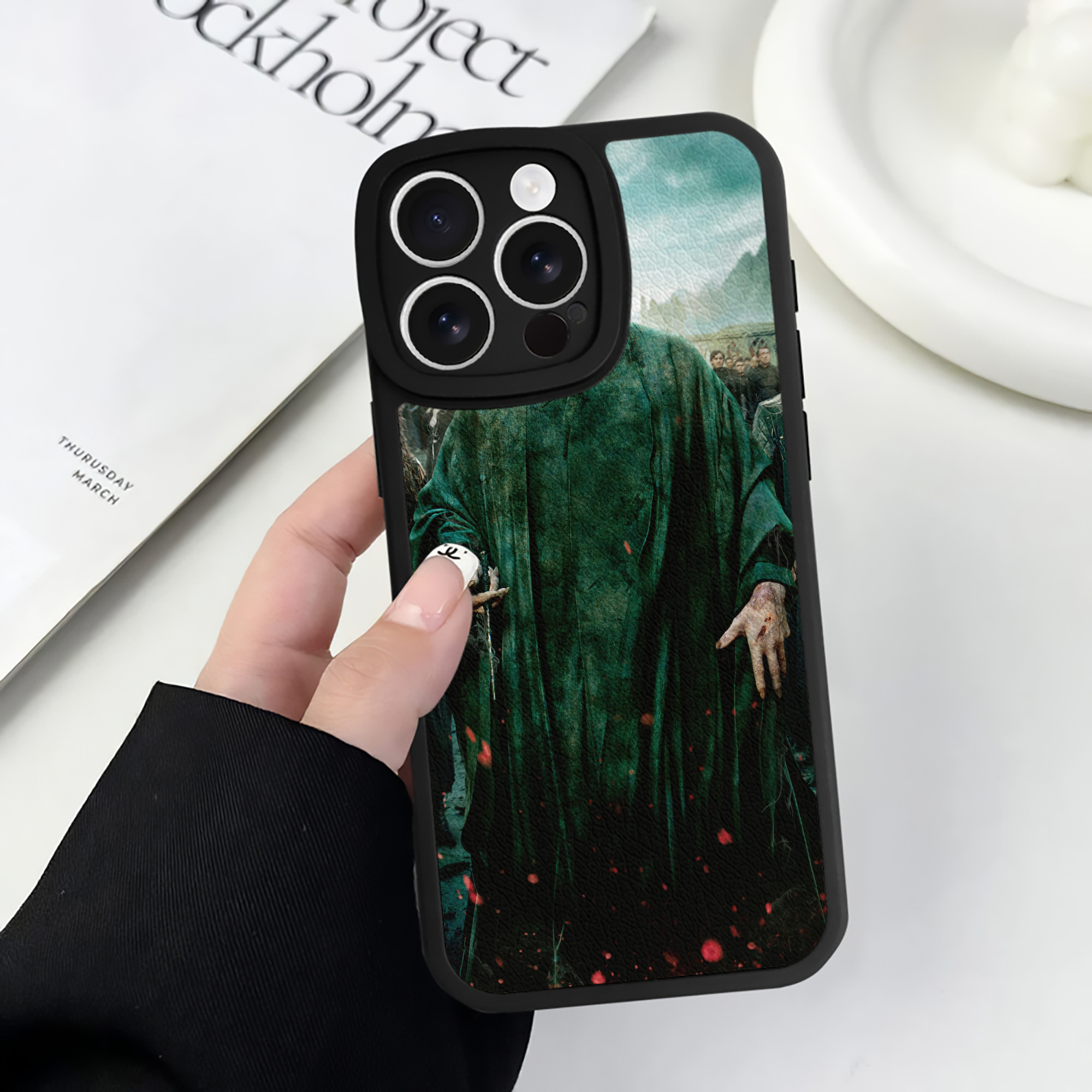 （画像用） Harry Potter ハリー・ポッターシリーズ 【iPhone 16シリーズ対応】シリコンスマホケース（レザー調） 材質：シリコン